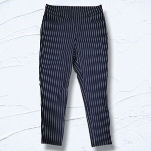 Time And Tru Womens Small Pinstripe Cropped Jeggings